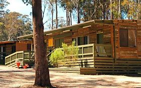 Lakes Entrance Log Cabins
